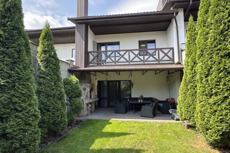 Продаж цегляного таунхаусу по вул. Захисників Маріуполя