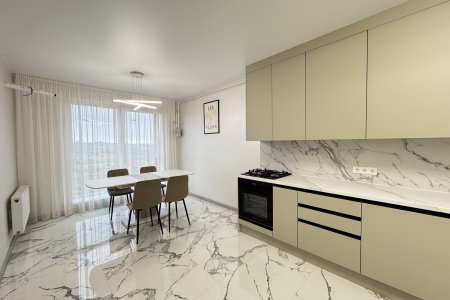Продаж великої 1-к квартири в ЖК «На Щасливому»